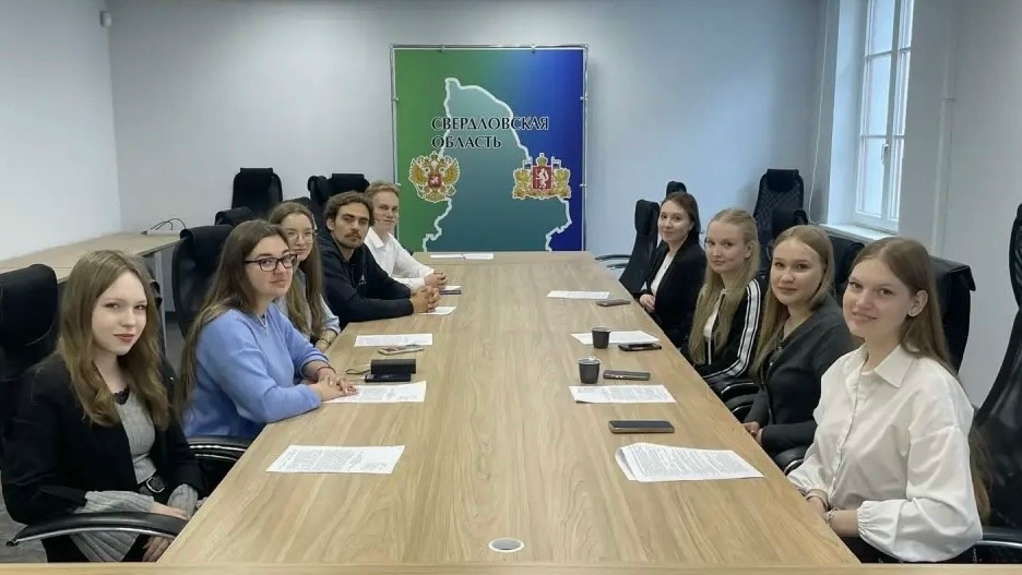Молодые уральцы формируют Молодёжный совет при Представительстве
