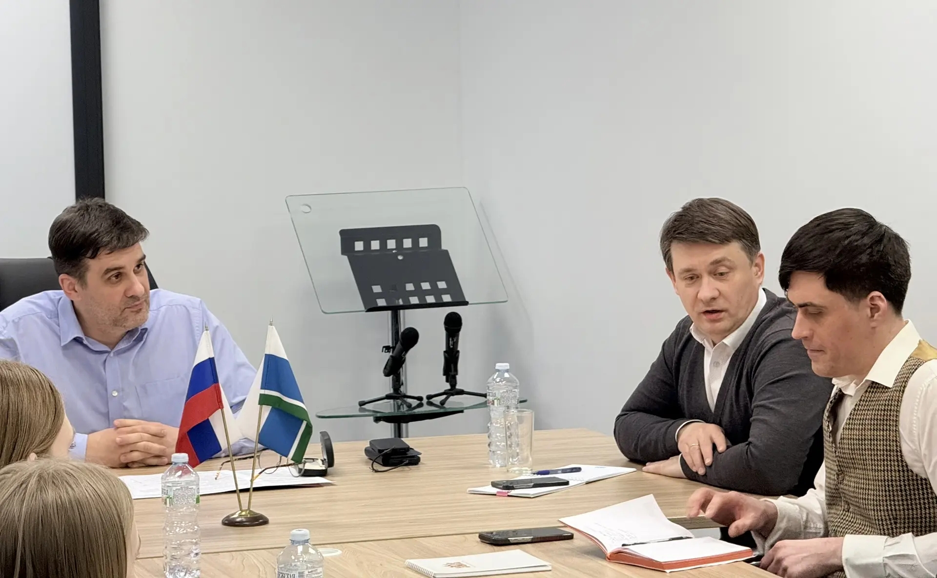 Средний Урал объединяет молодежь: в Москве состоялась встреча Андрея Цыкуна со студенческим активом региона 3