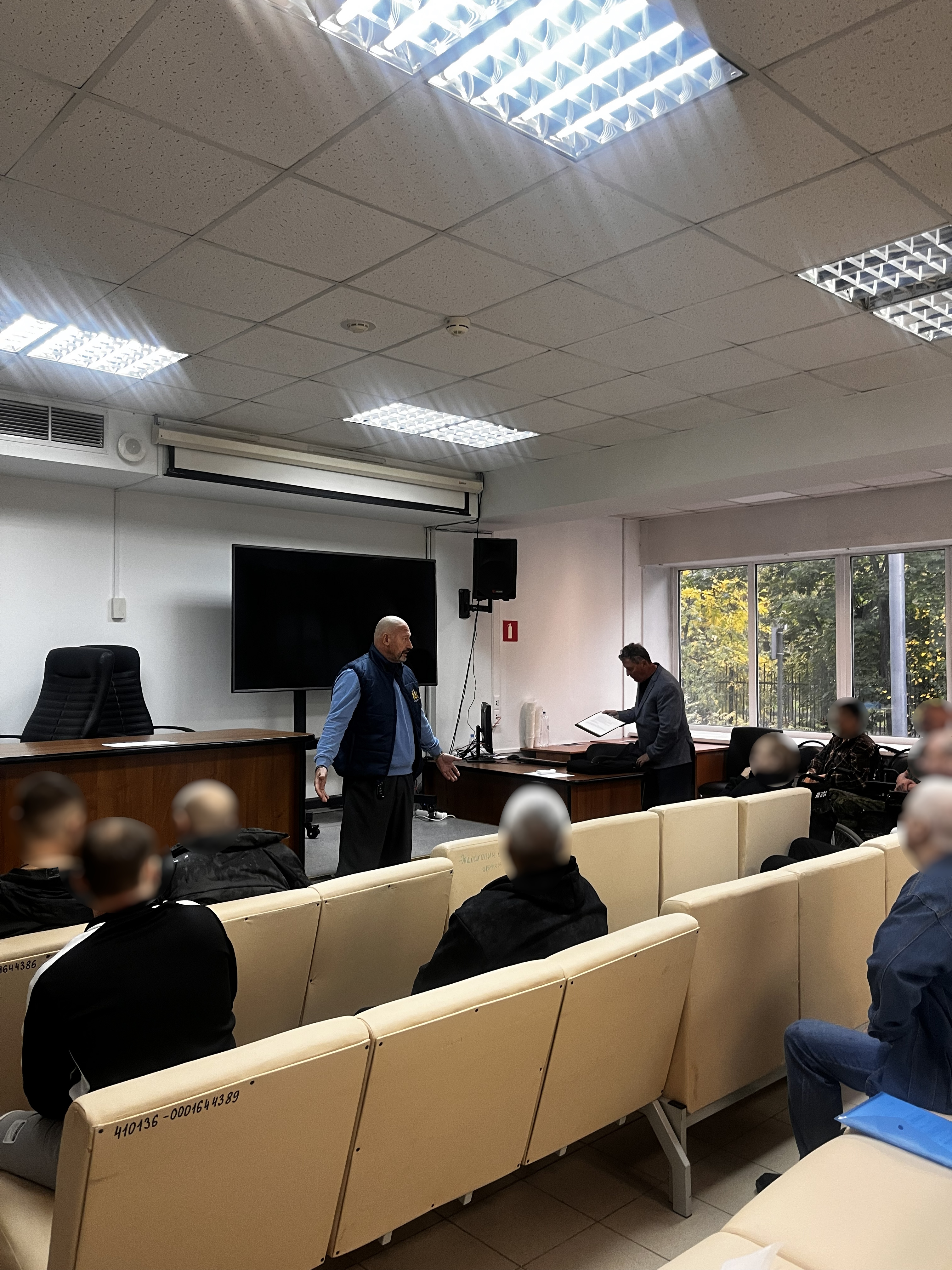Рядом с теми, кто защищает Родину 5