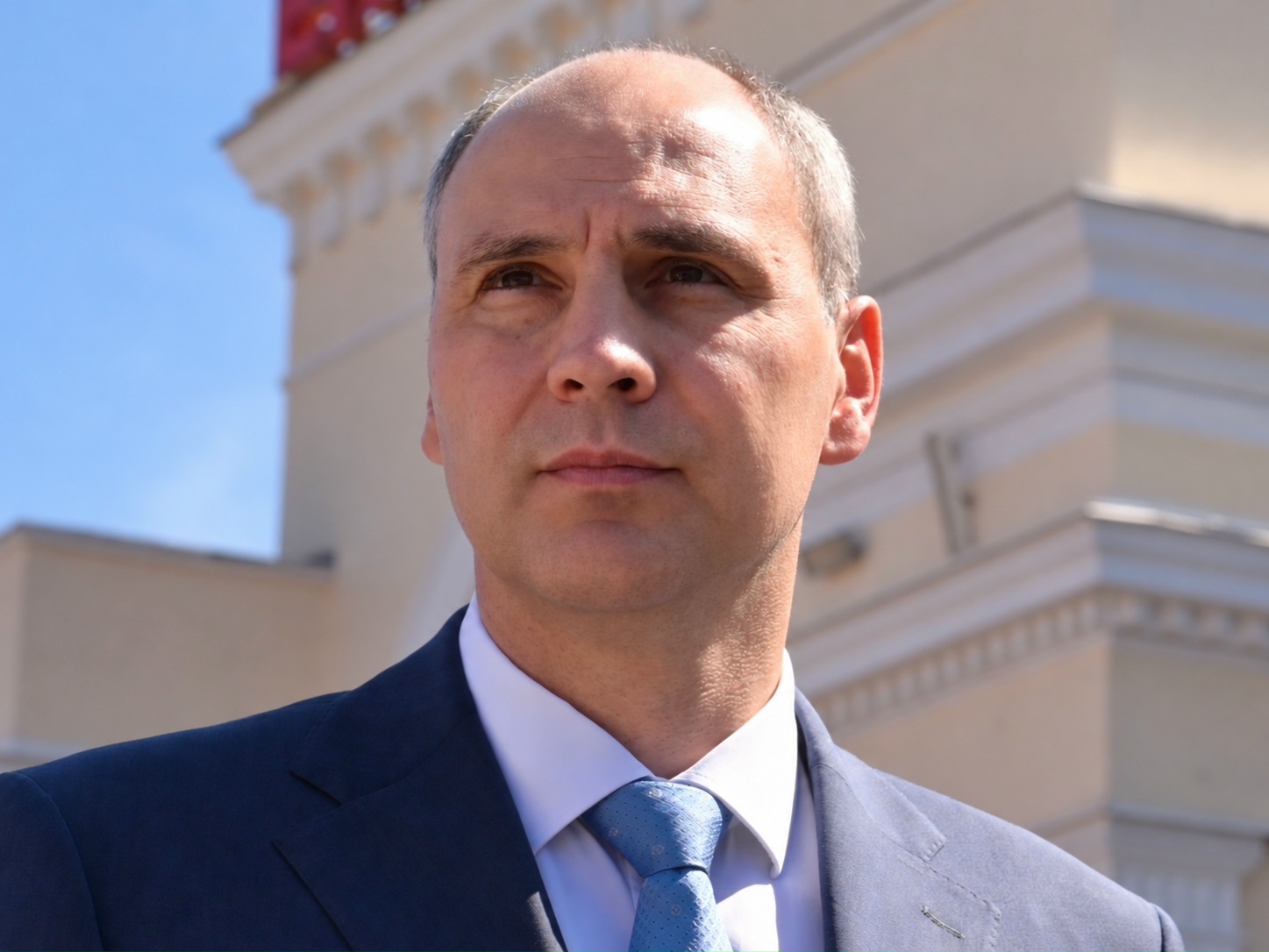 Поздравляем Губернатора Свердловской области Дениса Паслера с Днём рождения!