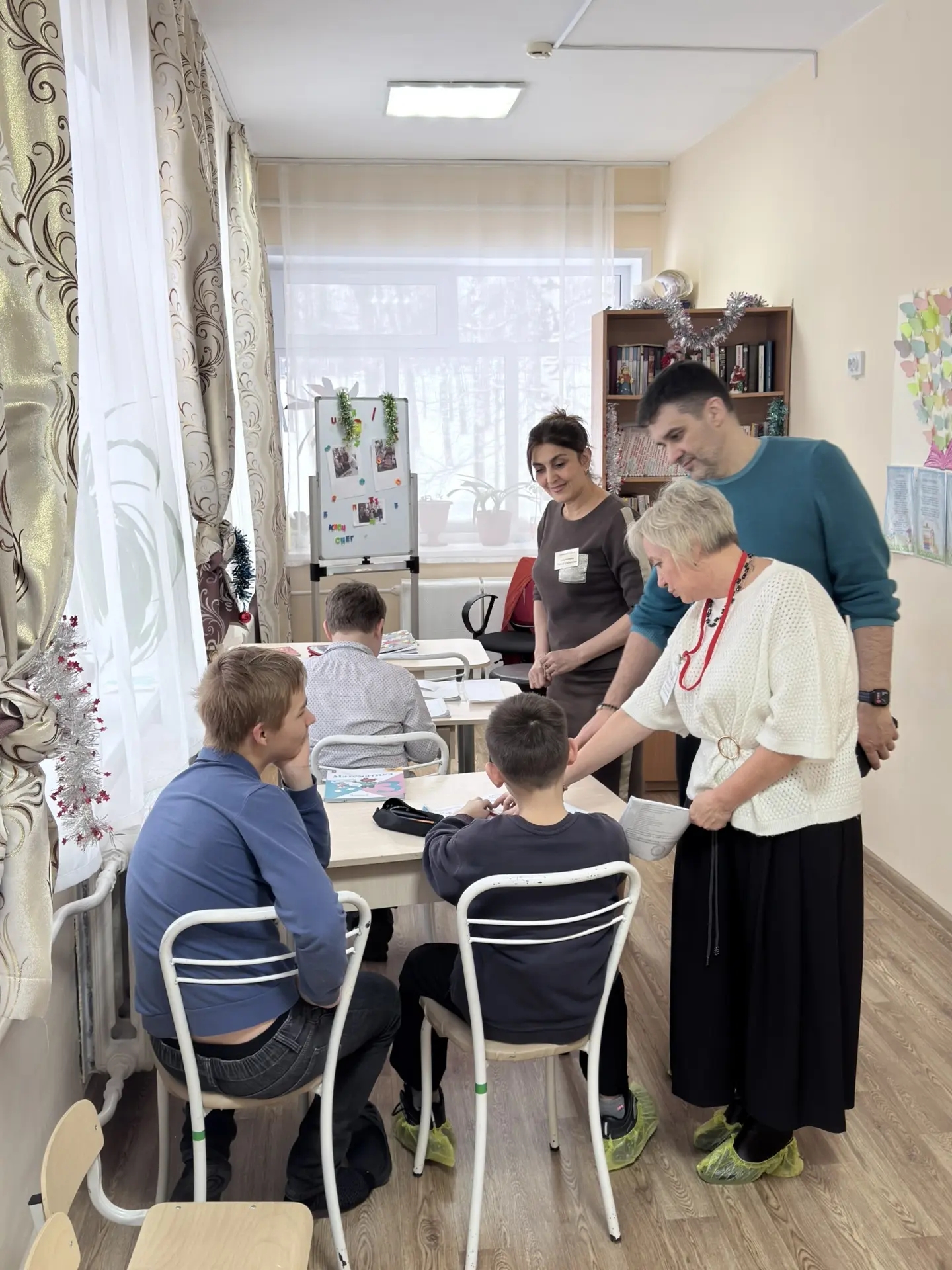 Новогоднее чудо для детей Качканара от Постпреда Губернатора 5