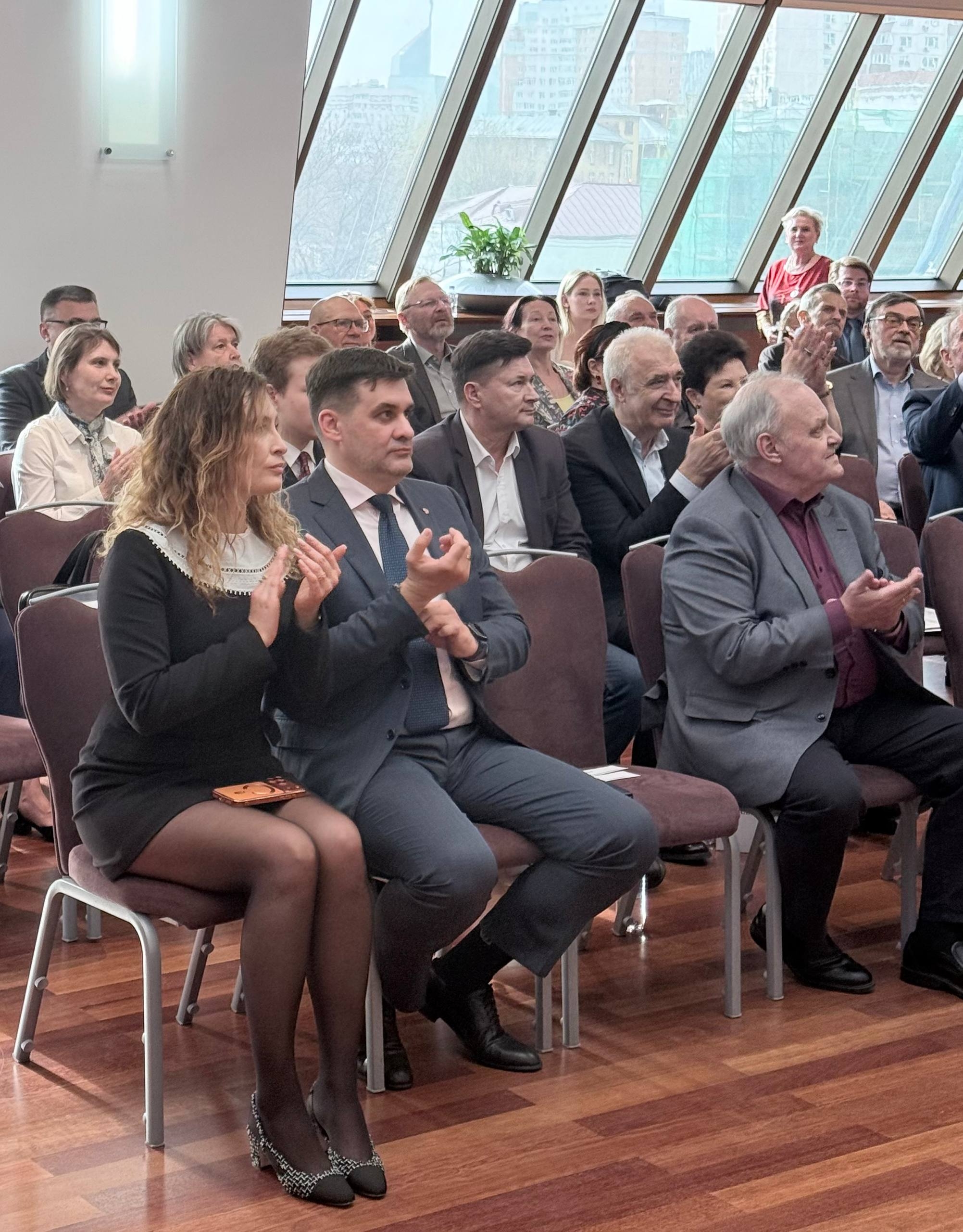 Урал в Москве: традиции, которые объединяют, и будущее, которое мы создаём вместе 9
