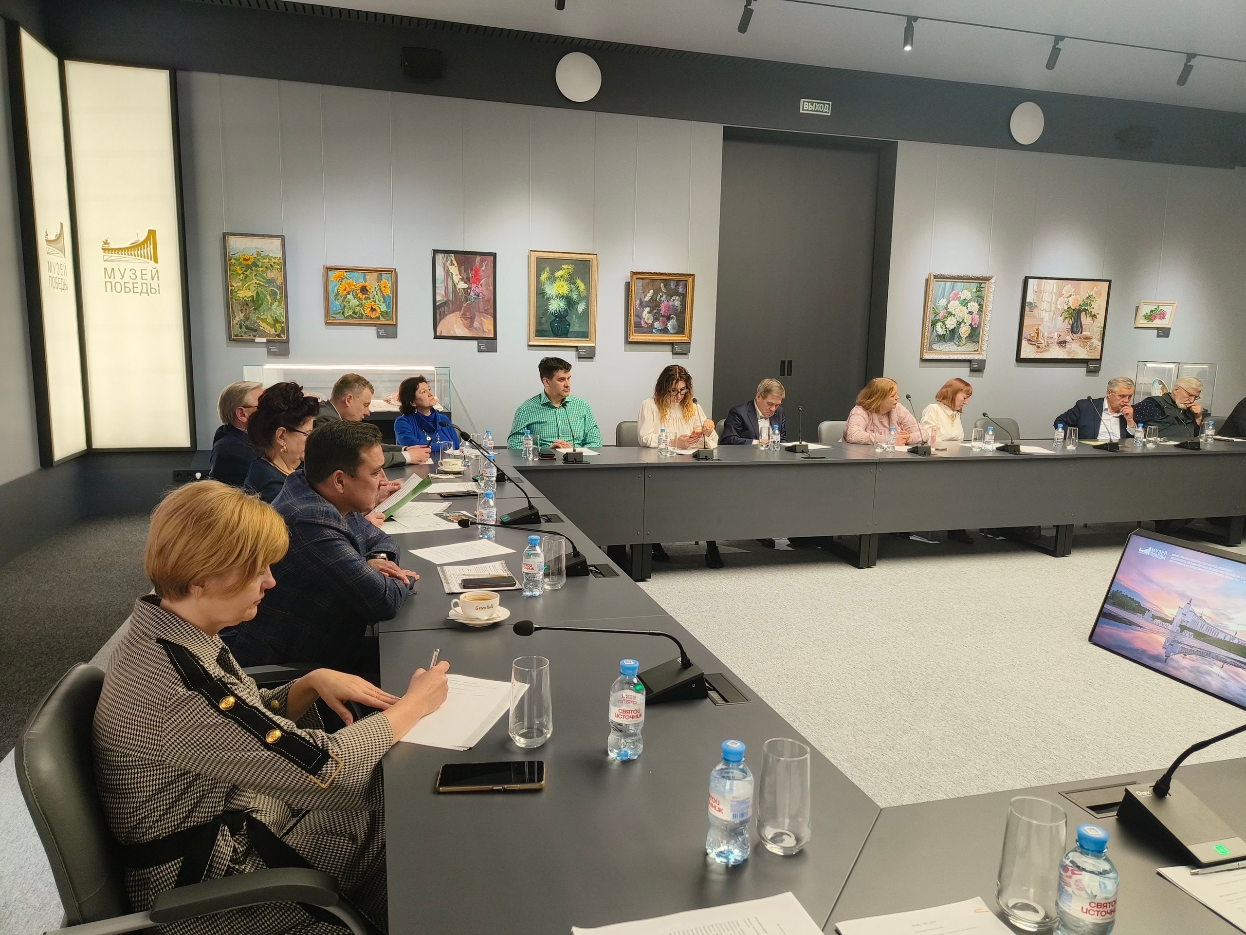 Постоянный представитель Губернатора принял участие в заседании президиума Уральского землячества в Москве 2