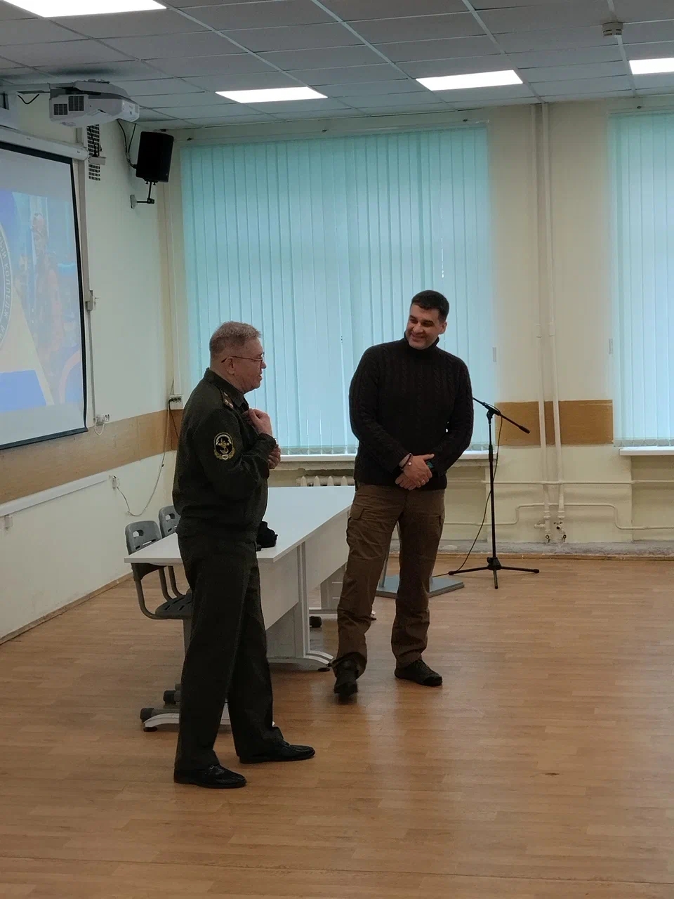 Сила знаний — во имя спасения: сотрудники Представительства прошли практическую подготовку по пожарной безопасности 6