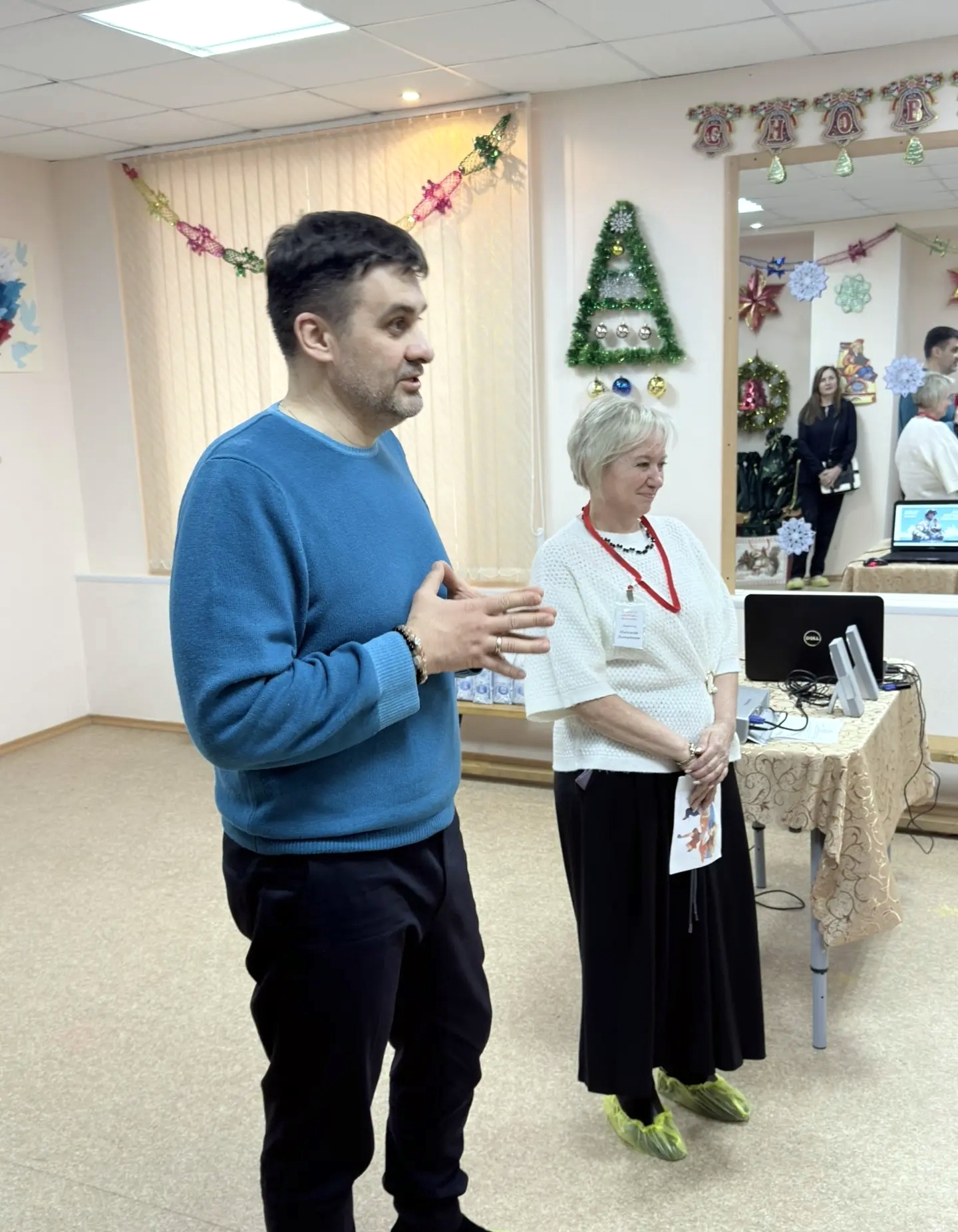 Новогоднее чудо для детей Качканара от Постпреда Губернатора 4