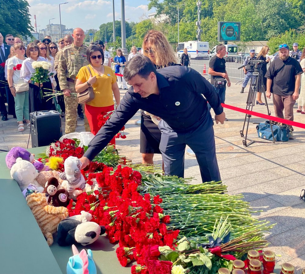 Свердловская область — вместе с Донбассом. Помним. Чтим. Не забудем!